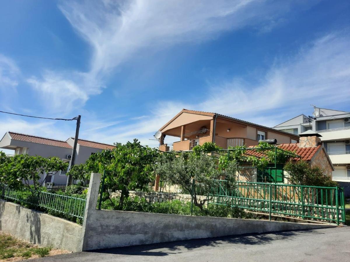 Danisacroatia Apartment มาสเลนีซา ภายนอก รูปภาพ